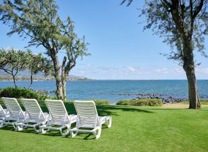 Maui Seaside Hotel